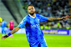 عودة النجم البرازيلي نيمار إلى الملاعب.. ومهمة جديدة في انتظاره مع منتخب بلاده