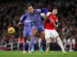 لا تفوت فرصة المتعة.. القنوات التي ستبث مباراة ليفربول وآرسنال اليوم في الجولة التاسعة من الدوري الإنجليزي 2024.