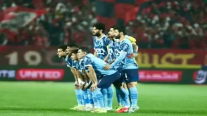 إبراهيم عادل يقود هجوم بيراميدز أمام الزمالك