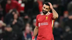 محمد صلاح يقتحم حفل عيد ميلاد كاراغر بصورة على “كعكة”.. ما القصة؟