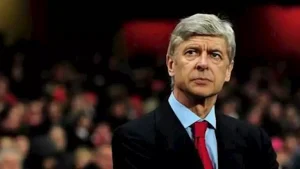 غداً… الأسطورة أرسين فينغر يدعو لعقد مؤتمر صحفي في اتحاد الكرة لهذا السبب