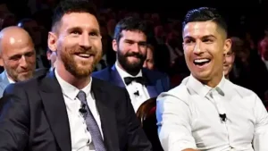 كنت مترجمًا.. رونالدو يكشف عن موقف مضحك مع ميسي ويعلن تفوقه