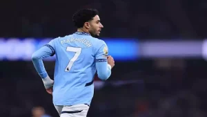 عمر مرموش يقود هجوم مانشستر سيتي أمام أرسنال