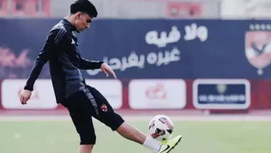 أجمل من الموناليزا.. بن شرقي يظهر في تدريبات الأهلي لأول مرة