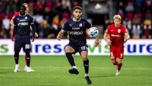 الاهلي يراقبه . ويست بروميتش يقترب من التعاقد مع لاعب من راندرز الدنماركي