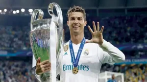 رونالدو يحتفل بعيد ميلاده الأربعين.. أبرز بطولاته ومحطاته الذهبية